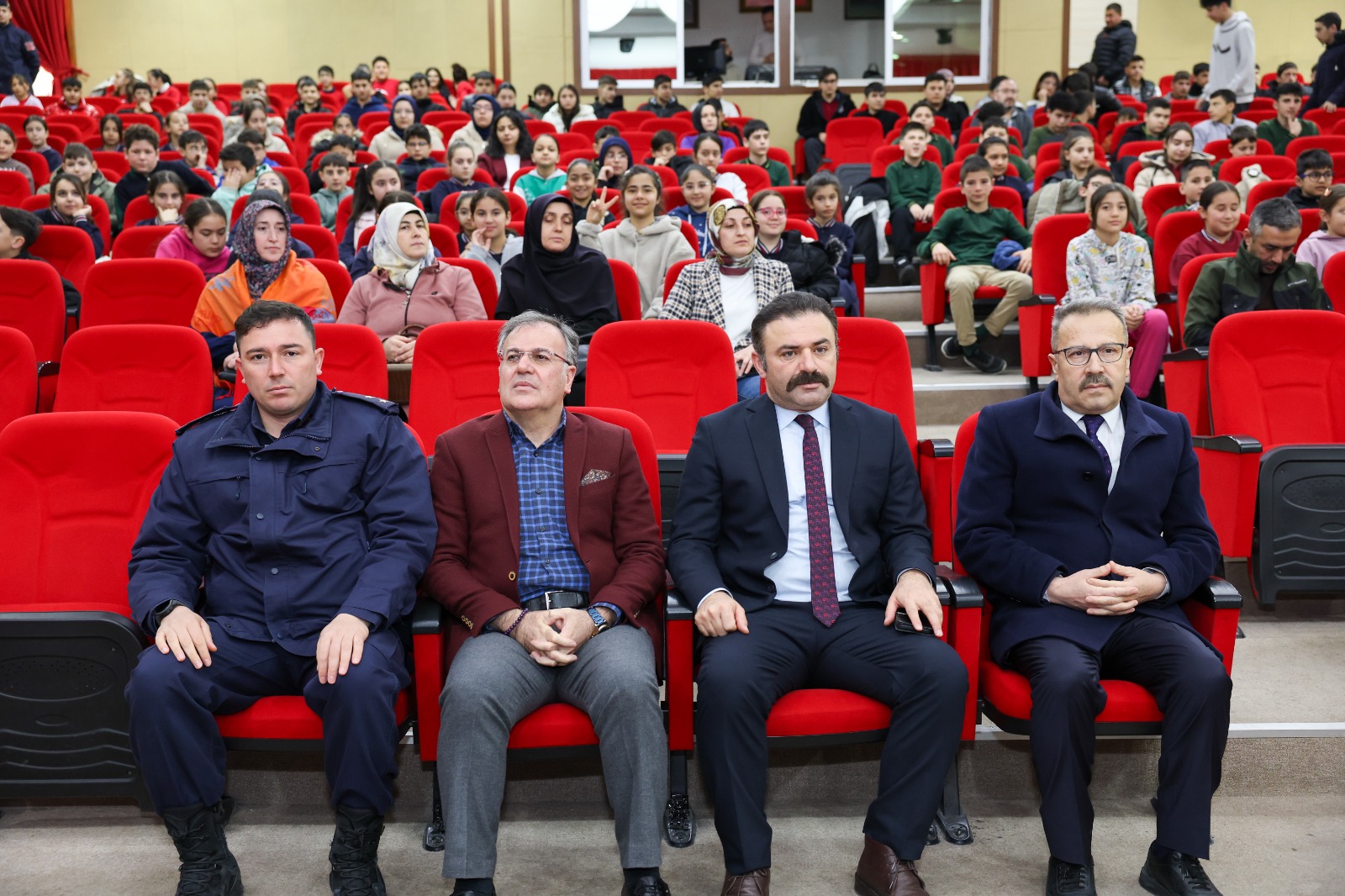 Hacılar’da İstiklâl Marşı’nın Kabulü ve Mehmet Akif Ersoy anıldı