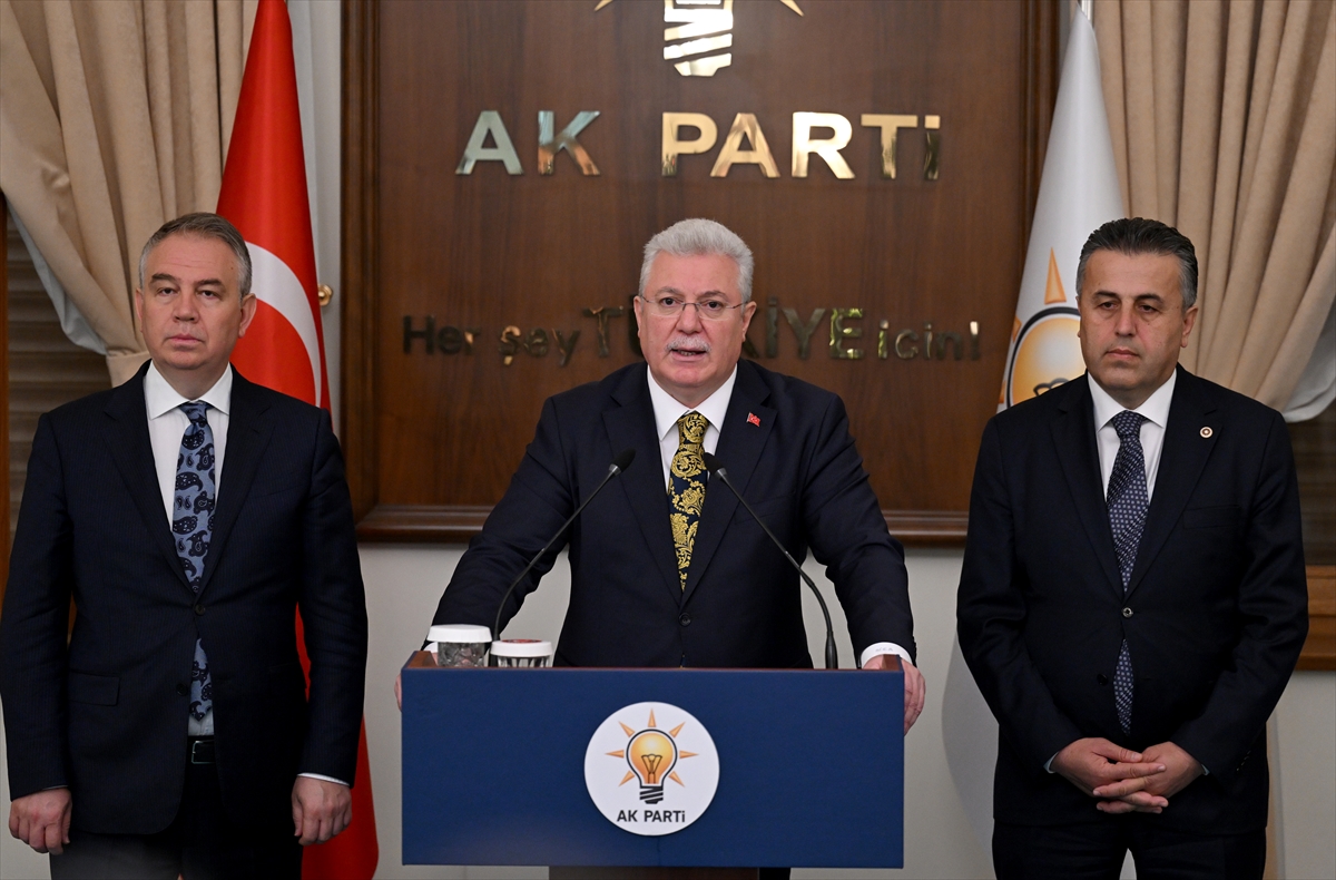 AK Parti 12. Yargı Paketi'ni TBMM Başkanlığına sundu