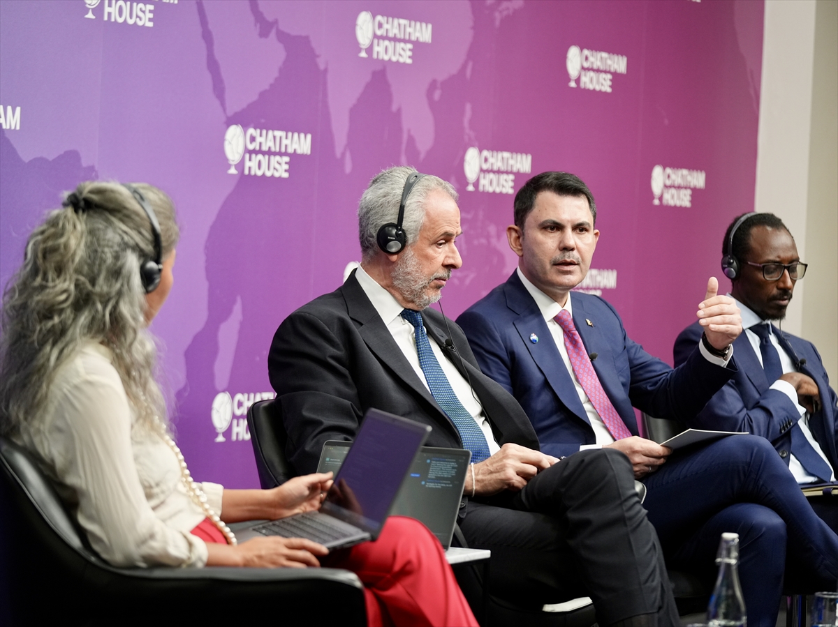 Çevre, Şehircilik ve İklim Değişikliği Bakanı Kurum, Chatham House'da konuştu