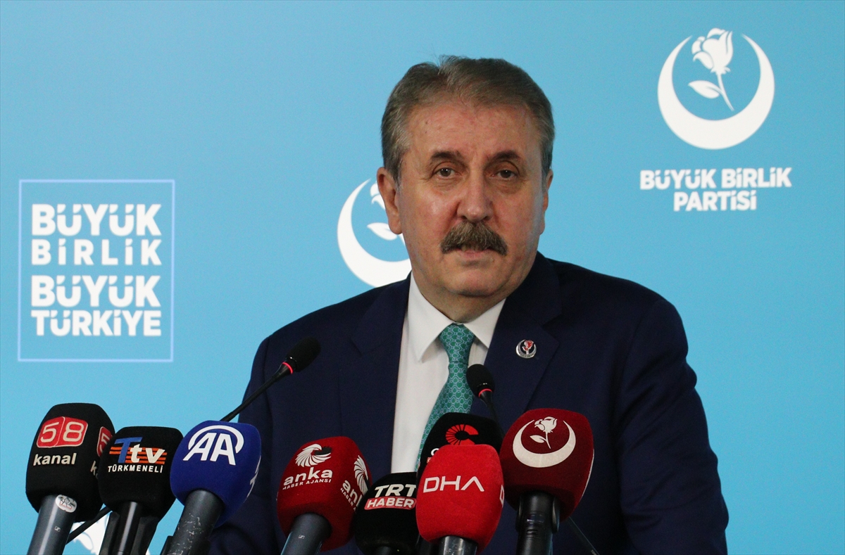 BBP Genel Başkanı Destici, basın toplantısı düzenledi: