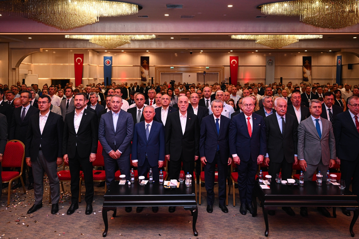 Türk-İş Genel Başkanı Atalay, Koop-İş'in 21. Olağan Genel Kurulu'na katıldı: