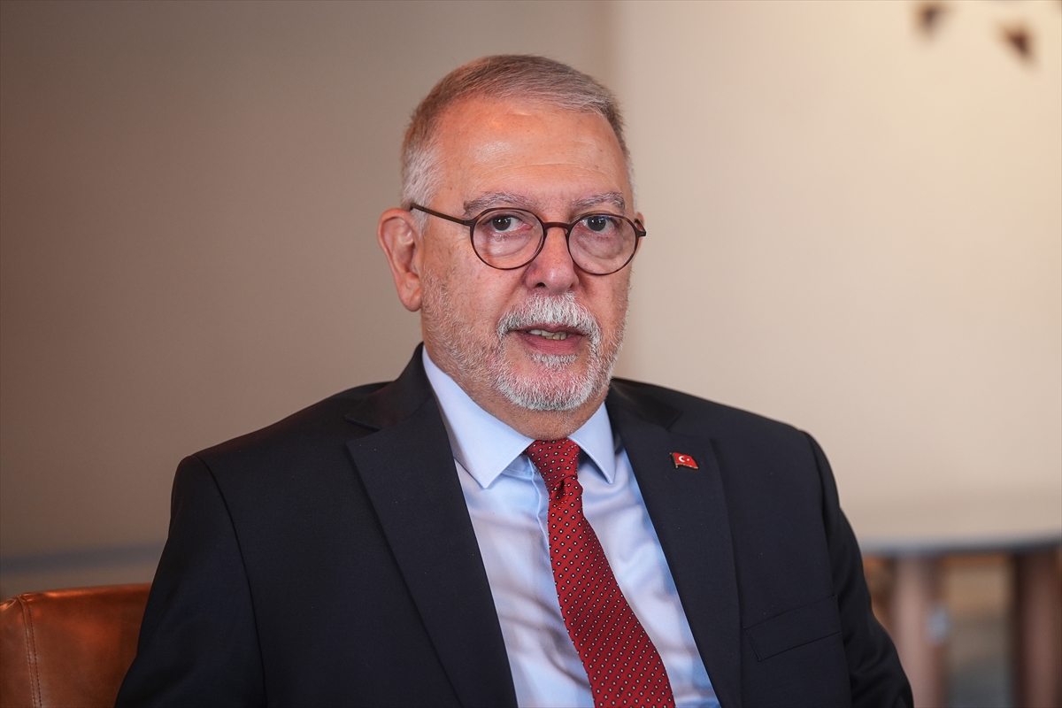 15 Temmuz'da ABD Büyükelçisi olan Kılıç, Obama yönetiminin ilk açıklamalarının talihsiz olduğunu söyledi: 