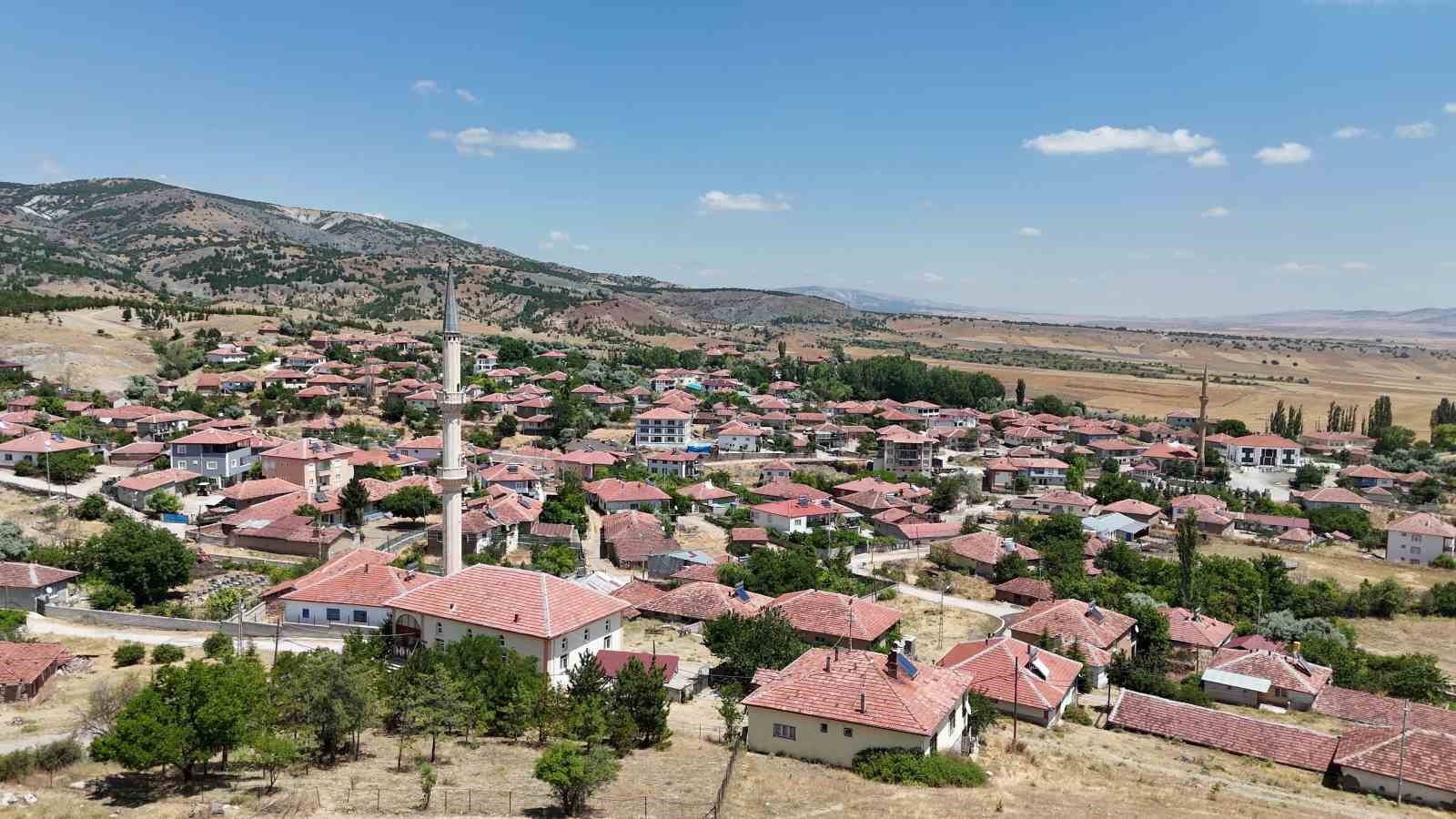 Yozgat'ta meyvecilik projesi köyü kalkındırdı: Göçe son, işe başlangıç