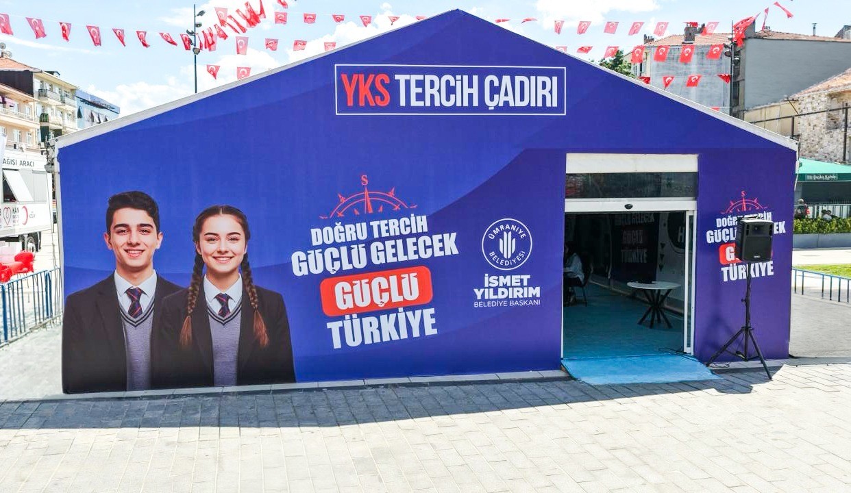 Ümraniye'de YKS adaylarına ücretsiz tercih rehberliği