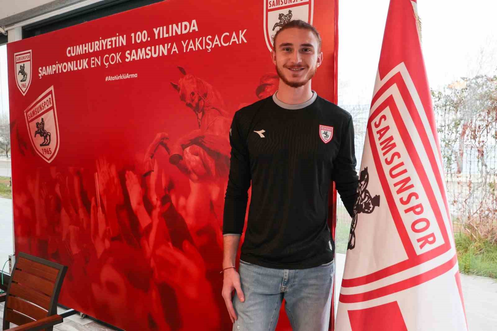 Aliağa FK, tecrübeli kaleci Yeral'ı kadrosuna kattı