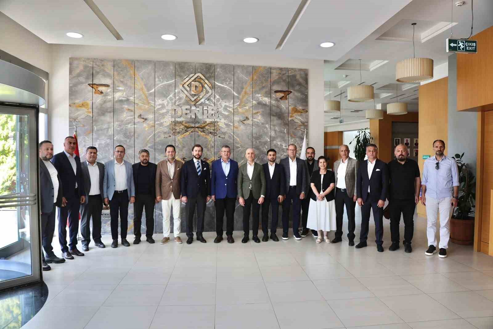 AK Parti Denizli, sanayi ve ihracat kurumlarını ziyaret etti