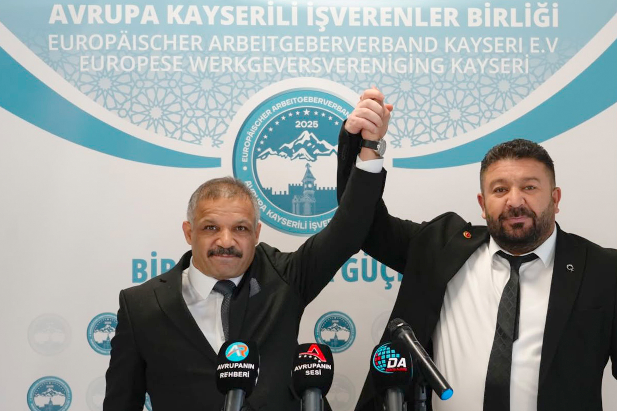 Kayserili iş insanı Onur Doğan’dan dev yatırım: SARKON CRANE Avrupa yolunda