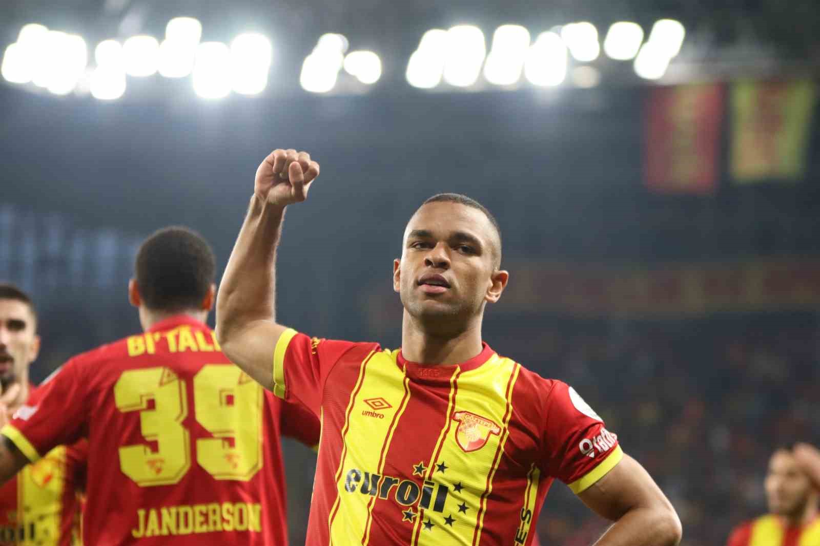 Juan, CSKA Moskova'nın radarında: Göztepe 18 milyon Euro istiyor