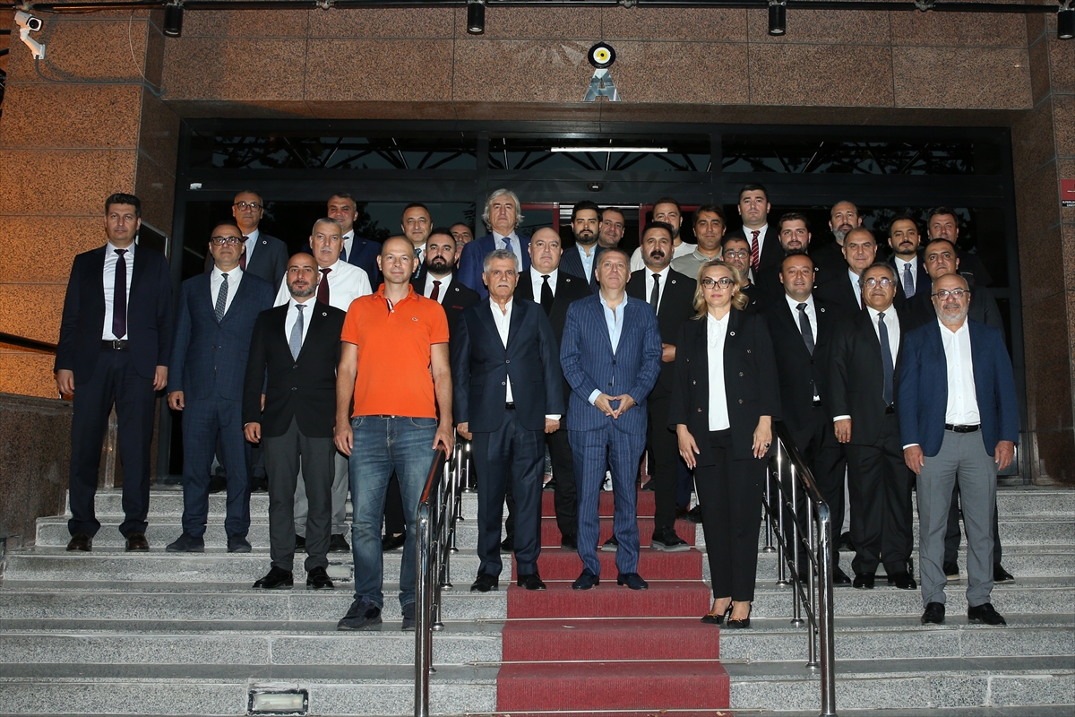 Gençlerbirliği'nin yeni yönetim kurulu görevlerini dağıttı