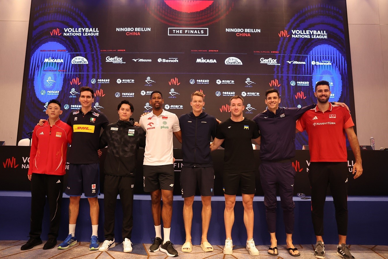 Türk voleybolcular Ningbo'daki Milletler Ligi Finallerine hazırlanıyor