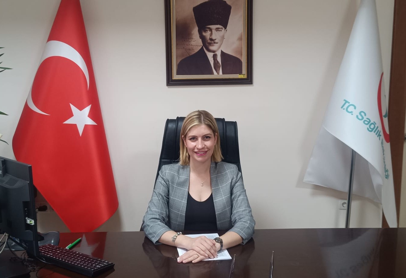 Salihli Devlet Hastanesi'nin yeni başhekimi görevine başladı